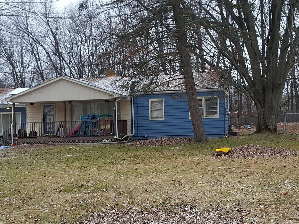 1st image of 11190 Langdon Dr