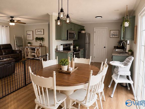 2nd image of 54 Land Cir