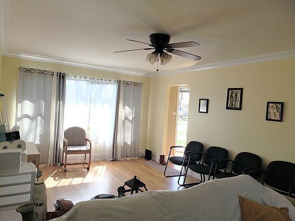 5th image of 10132 S Kedvale Ave