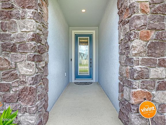 4th image of 476 Glaspell Cir SE