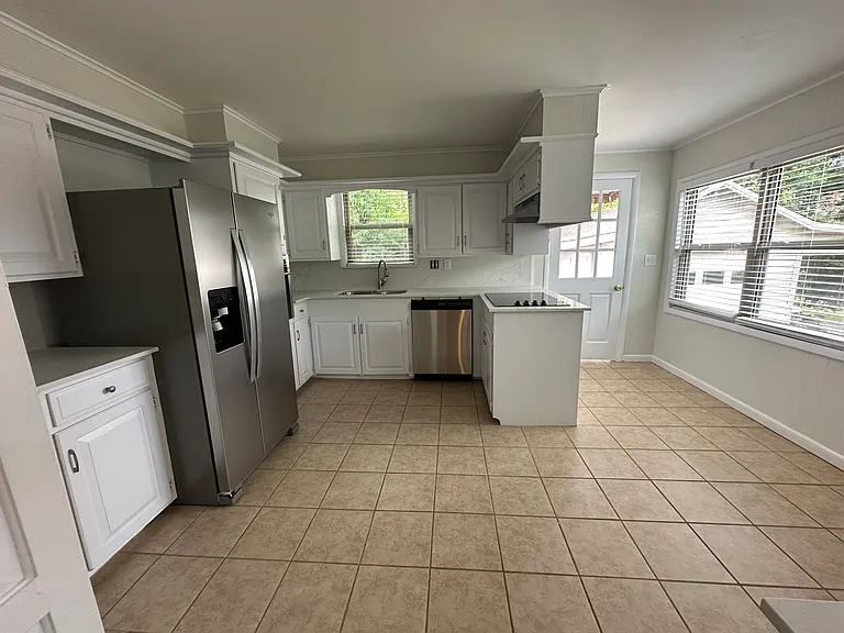 11 Sunset Dr — Photo 7
