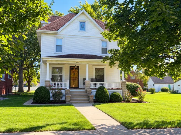 222 N Maple St, Herscher, IL 60941