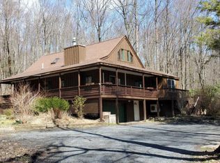 180 Williams Rd, Cresco, PA 18326