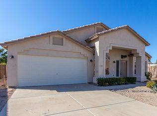 1523 E Wickieup Ln, Phoenix, AZ 85024