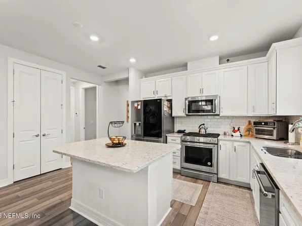 596 JUBILEE Circle, Yulee, FL 32097