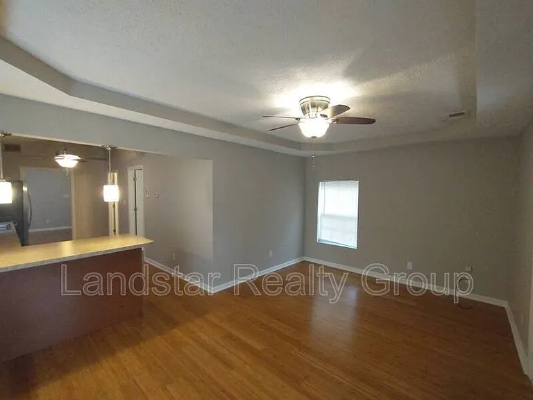2801 Fleming Ave — Photo 4