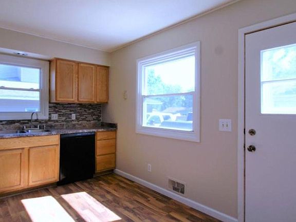 4th image of 1337 & 1339 6th St S