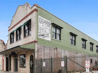 1027 Touro St, New Orleans, LA 70116