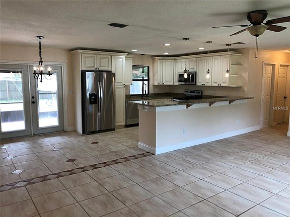 4th image of 1229 Courtland Blvd