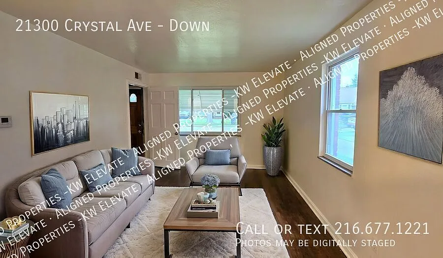 Cozy Euclid FirstFloor Apartment! — Photo 3