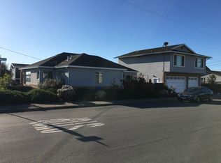 579 Filbert St, Half Moon Bay, CA 94019