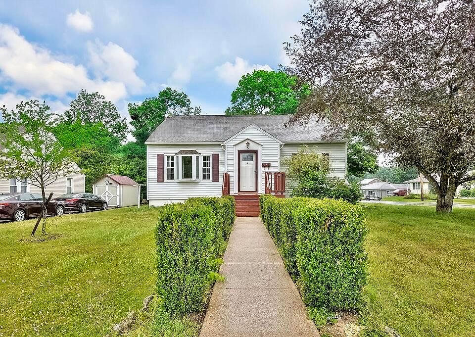 1st image of 5 Belmont Ave