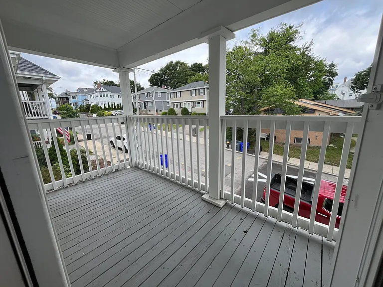 32 Boutwell St #2R — Photo 5