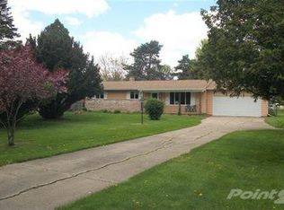 5078 Reid Rd, Swartz Creek, MI 48473