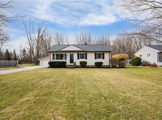 30817 Schwartz Rd, Westlake, OH 44145