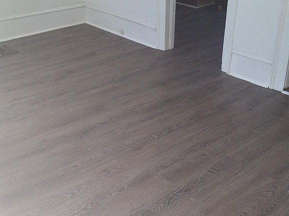 3rd image of 227 Jasper St #3