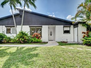 302 SW 27th Ave, Delray Beach, FL 33445