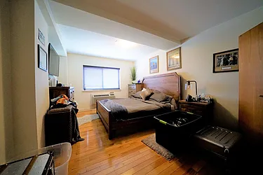 Rented by Sterling Realty Solution Inc