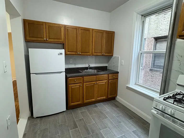 43-21 56th St #32 — Photo 3