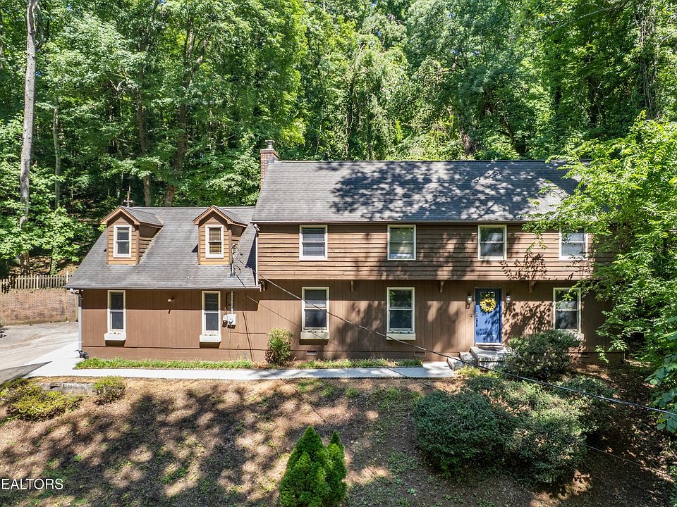 1st image of 2529 Tall Pine Ln