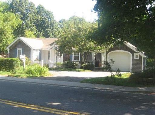 2nd image of 69 South St