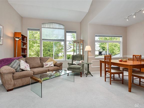 4th image of 16713 Graystone Dr