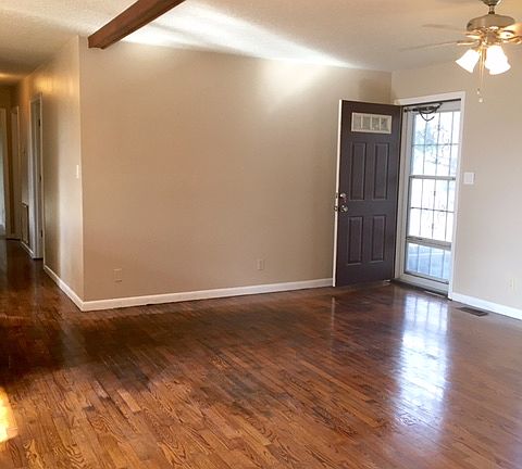 3rd image of 244 Hillcrest Dr