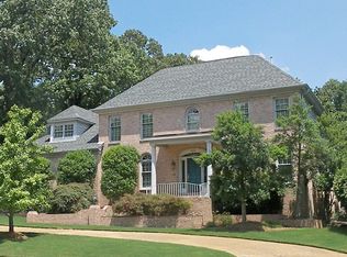 8130 Meadow Glen Dr, Germantown, TN 38138