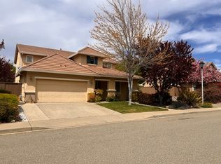 2035 Grayhorse Dr, Auburn, CA 95603