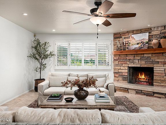 3rd image of 5424 E CROCUS Drive
