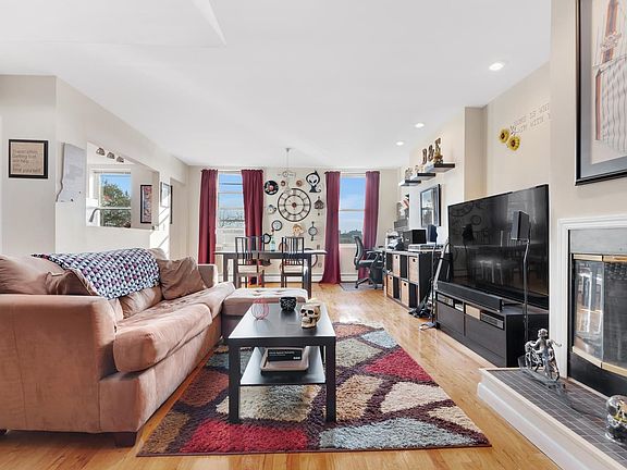 2nd image of 37 W 19th St APT 3