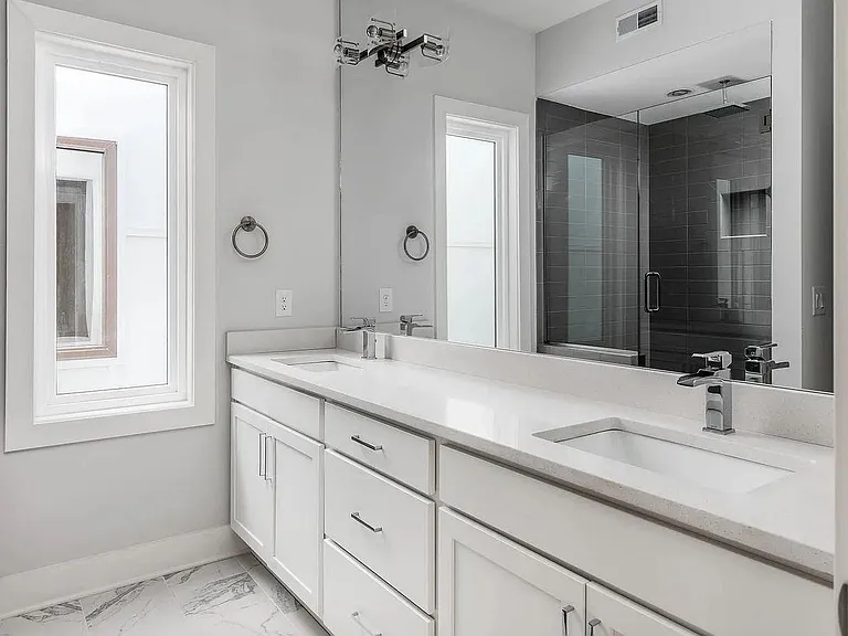 Master bath - updated with roman shade for privacy