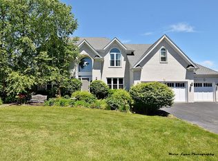 37W532 Schuster Ln, Batavia, IL 60510