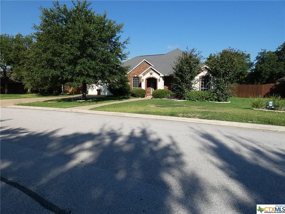 1st image of 311 Cattail Cir