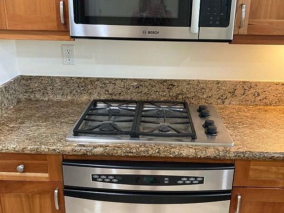 5th image of 1155 Merrill St APT 301