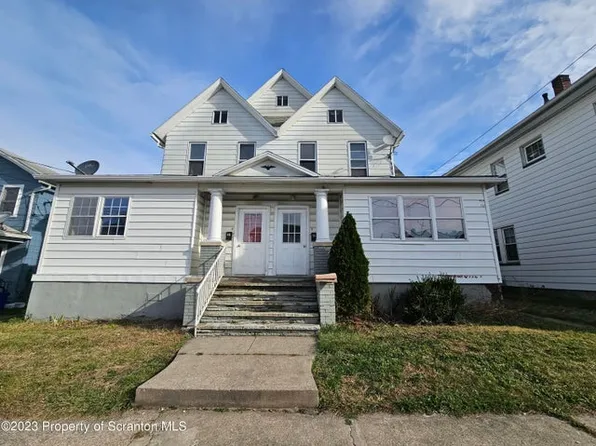 56 Wood St, Pittston, PA 18640