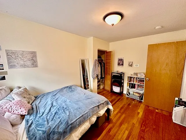 214 Hanover St #1 — Photo 16