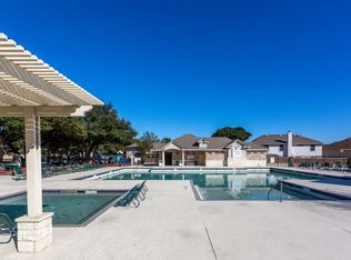 2045 Saint Andrews Dr, Round Rock, TX 78664