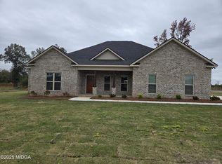 211 Serenity Ct, Byron, GA 31008