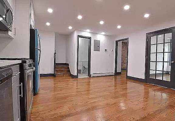 2nd image of 1411 Herkimer St Floor 3