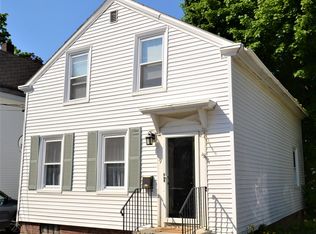 9 State Street Ave, Bangor, ME 04401