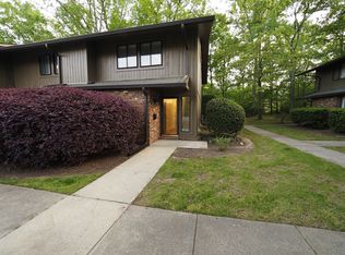 208 Oak Tree Dr #208, Chapel Hill, NC 27517
