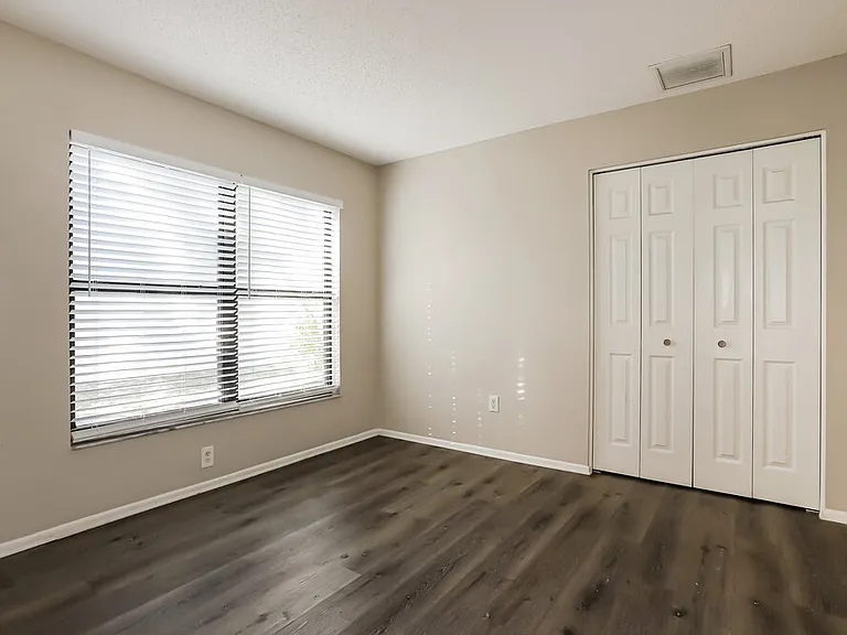 11504 Smokethorn Dr — Photo 13