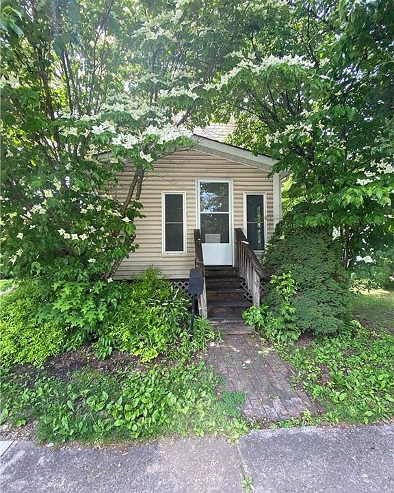 1st image of 79 Lincoln Ave