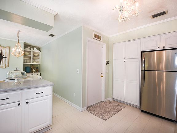3rd image of 1277 FRUIT COVE Drive S