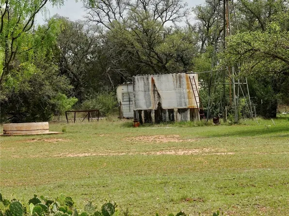 129 Fm 573 S, Mullin, TX 76864