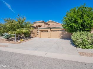 5766 W Desert Choir Rd, Tucson, AZ 85735