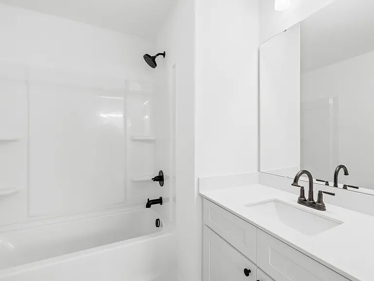 97 Crescent Ave #B — Photo 1