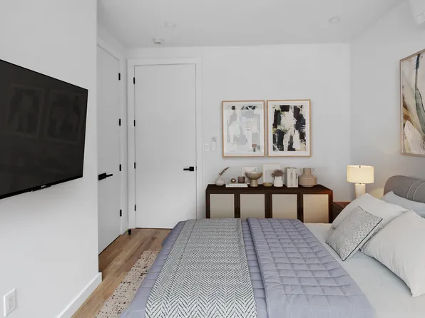 87 Carlton Avenue image 7 of 21