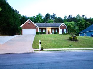 1820 Dartford Way, Hoschton, GA 30548